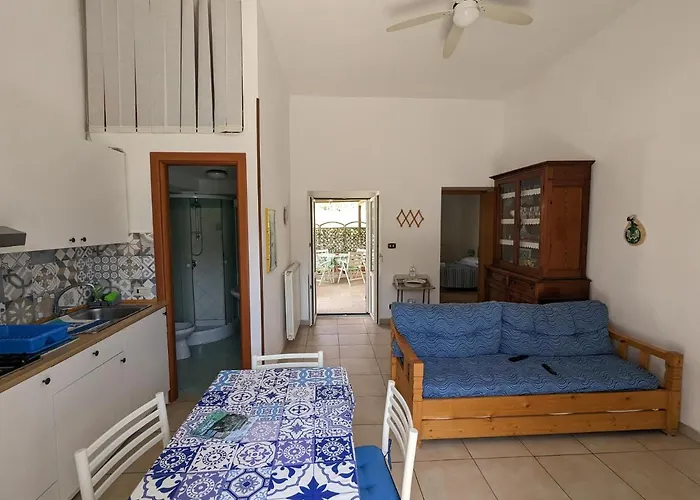 Ponza Holiday Homes - Santa Maria